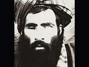 قناة أفغانية: الملا عمر يلحق ببن لادن.. طالبان: إنه بخير ويقود العمليات