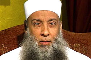 عاصفة غضب لاقتراح أبو إسحاق الحويني حل أزمة الاقتصاد ببيع الجواري