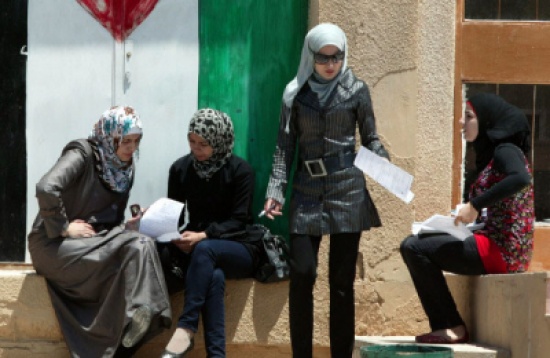 " توجيهي الصيفية " على جلستين صباحية ومسائية " توجيهي الصيفية " على جلستين صباحية ومسائية