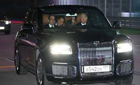 بالفيديو.. بوتن والسيسي في "جولة الليموزين"