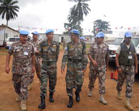 وفد من الامم المتحدة يزور المستشفى الاردني في الكونغو