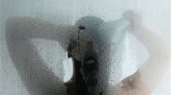 هل الحمام الدافئ يخفف من آلام العضلات؟ هل الحمام الدافئ يخفف من آلام العضلات؟