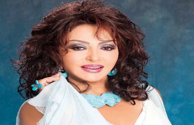 نبيلة عبيد: كنت أهرب من المدرسة ومعاكسات أولاد الحي كانت تشعرني بأنوثتي نبيلة عبيد: كنت أهرب من المدرسة ومعاكسات أولاد الحي كانت تشعرني بأنوثتي