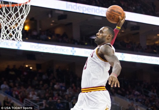 براينت يقود لوس أنجلوس ليكرز لتحقيق أول فوز في ال NBA براينت يقود لوس أنجلوس ليكرز لتحقيق أول فوز في ال NBA