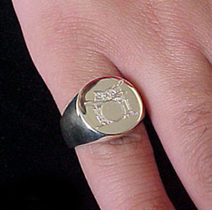 وجـد خاتمـه... بعد73 عاماً