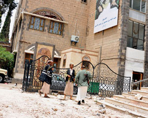 اشتباكات عقب هدنة بين الأحمر والأمن 