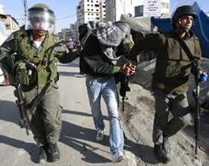 الاحتلال يعتقل 5 فلسطينيين في الضفة 
