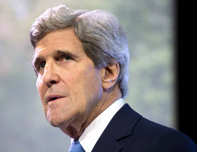 كيري يتهم روسيا بالسماح للأسد بـ”المزايدة” في سوريا