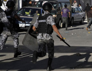 عدة اصابات اثر مشاجرة استخدمت فيها الاسلحة النارية بالزرقاء 