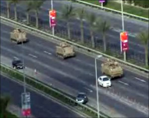 جيش البحرين يسحب آلياته من العاصمة 