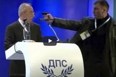 شاهد... لحظة اغتيال مشاهير على الهواء مباشرة