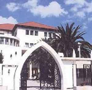 مجلس الوزراء يوافق على مشروع قانون نقابة المعلمين