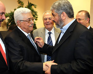 الحكومة الفلسطينية بانتظار عودة عباس 