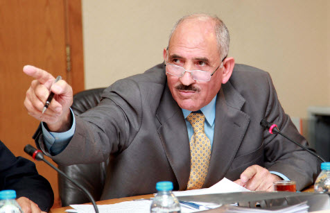 الذنيبات والقطامين يبحثان التعاون مع الكلية القدس