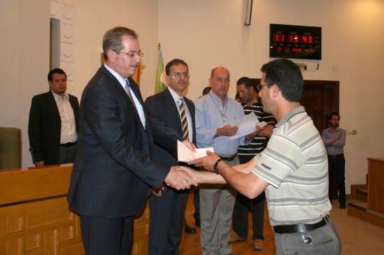 الكيلاني يرعى احتفال الأمانة بتكريم 100 عامل بمناسبة يوم العمال