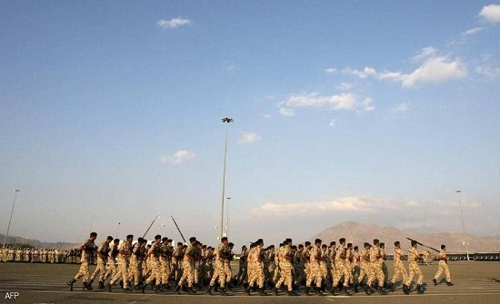 الدفاع السعودية: إعدام 3 من منسوبي الوزارة للخيانة العظمى الدفاع السعودية: إعدام 3 من منسوبي الوزارة للخيانة العظمى