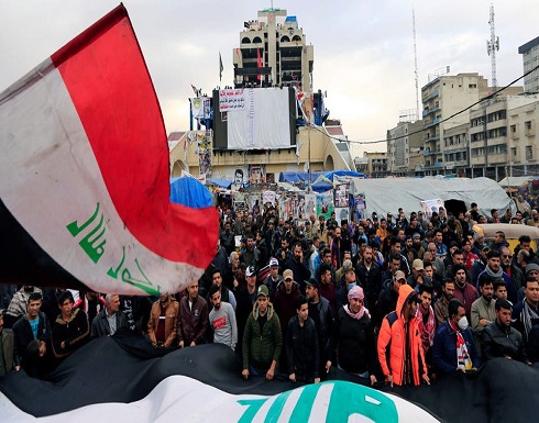مسيرات في ساحات بغداد وذي قار.. ونفط الناصرية معلق