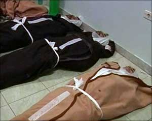 اتهام قوات القذافي والمعارضة بجرائم حرب 