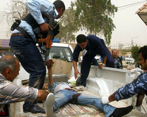 عشرات القتلى والجرحى في العراق 