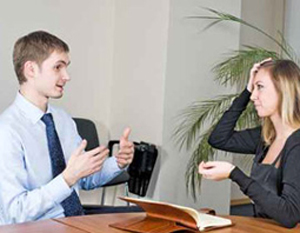 الثرثرة أثناء العمل تزيد الانتاجية الثرثرة أثناء العمل تزيد الانتاجية
