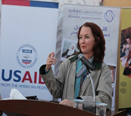 مديرة الوكالة الأميركية تشارك في ورشة عمل للهيئات المحلية في العقبة
