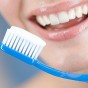 تنظيف الاسنان - تعبيرية