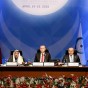 الرئيس التركي رجب طيب أردوغان خلال القاء كلمته بالقمة الاسلامية في اسطنبول الخميس
