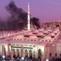 الدخان يتصاعد من محيط المسجد النبوي بعد الانفجار