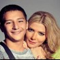الفنانة أصالة نصري وإبنها خالد