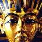 قناع الملك توت عنخ آمون