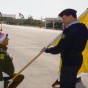 مدير الامن العام يسلم الرايات للواء الصحراء