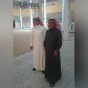 المعلم الاردني حابس هلال ( يمين ) في مدرسته القديمة بالسعودية