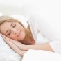 حماية بشرتك من التجاعيد أثناء النوم