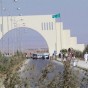 احدى بوابات الجامعة