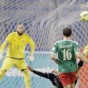 لاعب البقعة وسام دعابس لحظة تسجيله الهدف في شباك شفيع