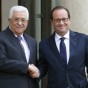 الرئيس الفرنسي فرانسوا هولاند ورئيس السلطة الفلسطينية محمود عباس لدى لقائهما في باريس الثلاثاء