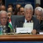 الرئيس الفلسطيني محمود عباس خلال إلقاءه كلمة في قمة شرم الشيخ