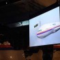 الطائرة الماليزية MH17 أثناء تقديم معلومات عن أسباب تحطمها