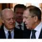 وزير الخارجية الروسي سيرغي لافروف والمبعوث الأممي الى سوريا ستيفان دي مستورا