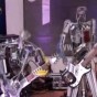 من الفيديو - فرقة روبوتات موسيقية