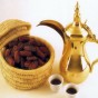 دلة قهوة وتمور - تعبيرية