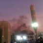 الدخان يتصاعد من المسجد النبوي الشريف بعد الانفجار
