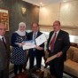 الشعلان تستلم الجائزة