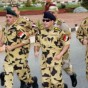 السيسي وعناصر من الجيش المصري - ارشيفية