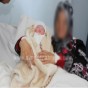 سيدة تضع مولودها - ارشيفية