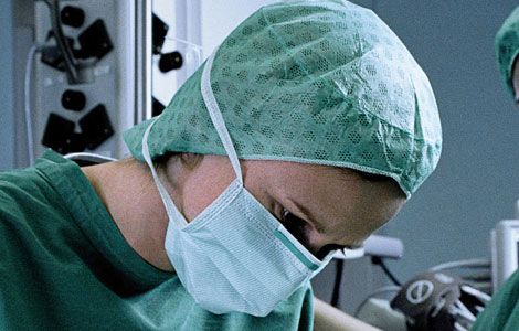 بإمكان " رقاصة " إنقاذ صاحب هذه التقارير من الموت 