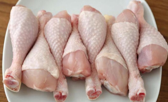 مكافحة الفساد: الدجاج الأوكراني لم يدخل للسوق المحلي بعد قرار حظر استيراده