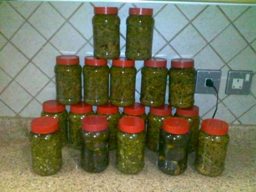 صحة البلقاء تتلف 751 كيلو غراما من المخللات