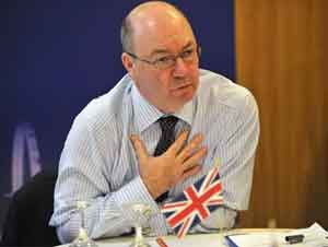 وزير بريطاني: نعمل على توجيه رسالة إدانه واضحة لسوريا من مجلس الأمن