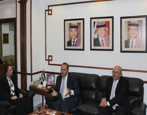 وزيرة الصناعة والتجارة تبحث مع وزير الاقتصاد المالطي التعاون الاقتصادي